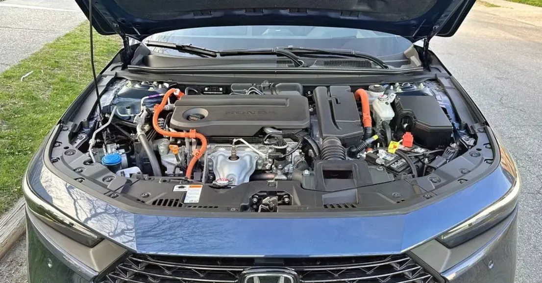 Hệ thống động cơ hybrid tiến bộ trên Honda Accord 2025.