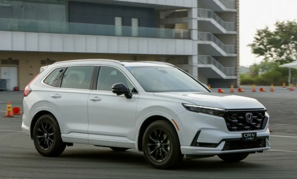 Thách thức và nhu cầu của khách hàng Việt đối với xe hybrid Honda e:HEV.